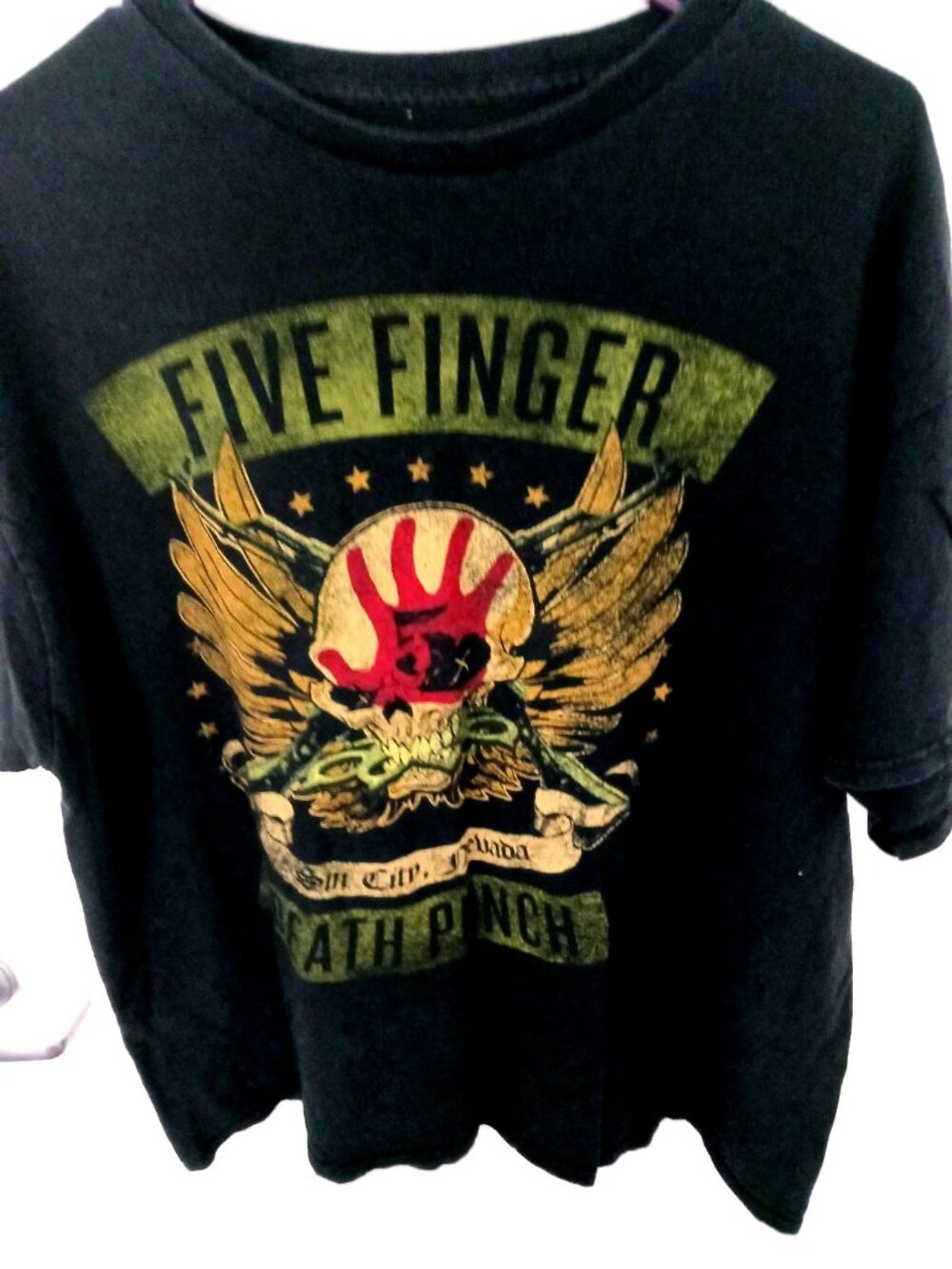 Five Finger Death Punch Men's Graphic Print Heavy Metal Rock Shirt Size X Large - Picture 8 of 8